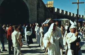 Procession 1